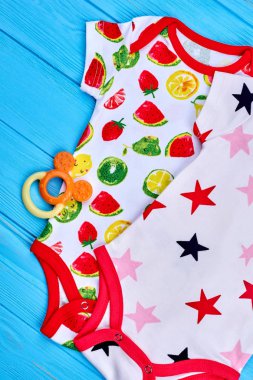 Güzel modern pamuk bebek bodysuits.