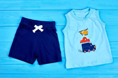 Erkek bebek trendy pamuk yaz elbise.