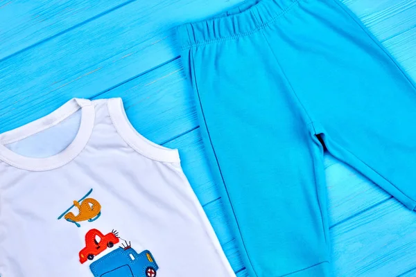 Bebek çocuk pamuk yazlık giysiler.