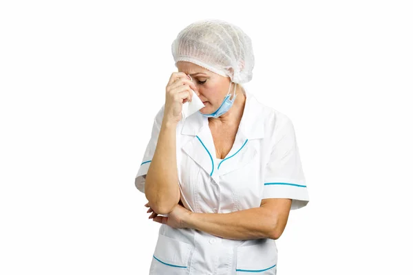 Chorando médico feminino com problemas . — Fotografia de Stock