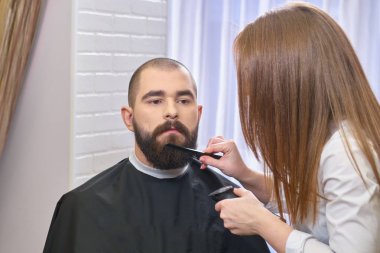 Sakal bakım Kuaför.