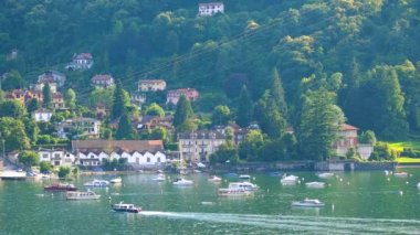 Lake Maggiore bay, yaz.