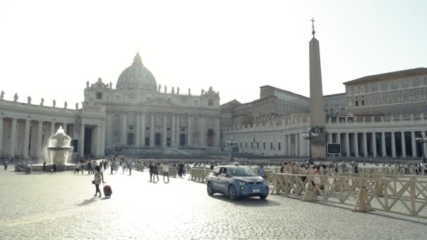 Vaticaanstad vierkante, politie-auto. — Stockvideo