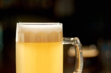 Bir bardak light bira..