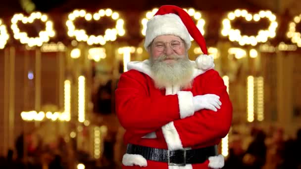 Santa Claus with folded arms. — Stock Video