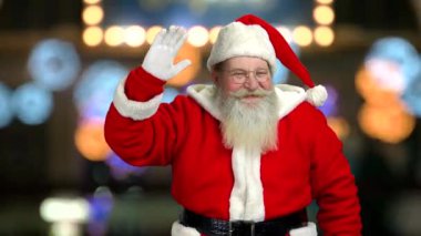 Noel Baba parmak işaret.