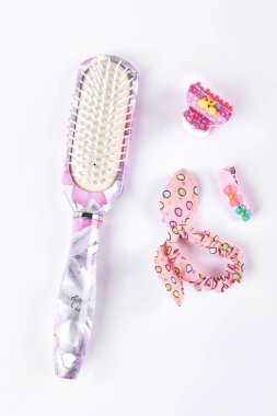 Saç için parlak aksesuarlar.