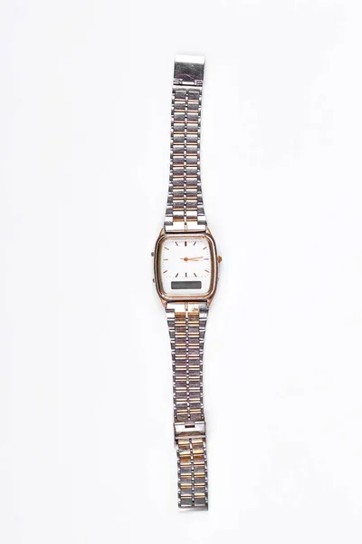 Vintage ρολόι που απομονώνονται σε λευκό. — Φωτογραφία Αρχείου