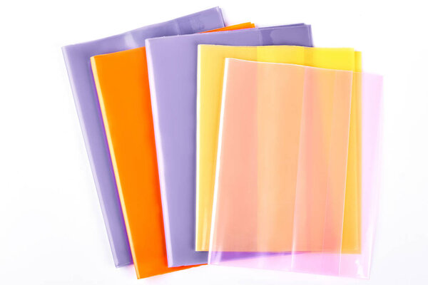 Набор красочных папок для документов
.