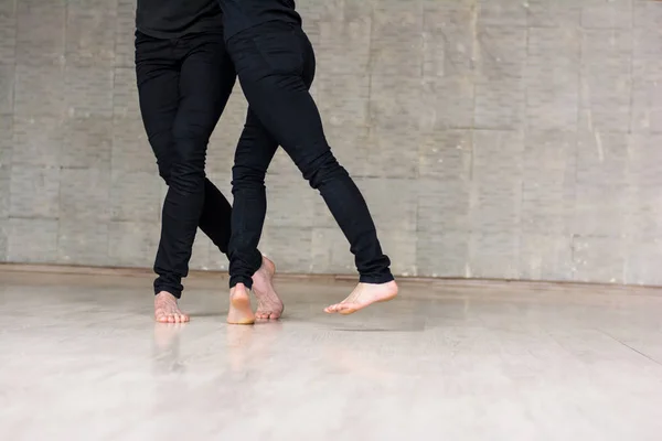 Partner di danza formazione danza moderna . — Foto Stock