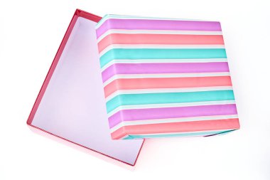 Açık boş hediye kutusu, üstten görünüm.