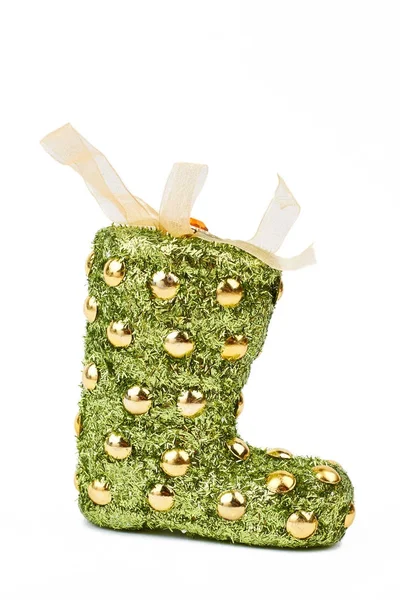 Πράσινο και χρυσό χριστουγεννιάτικο εορταστικό κάλτσα. — Φωτογραφία Αρχείου