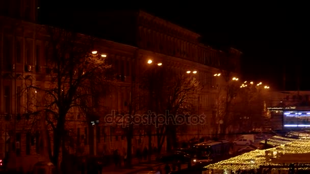 Panorama van de verlichte stad. — Stockvideo