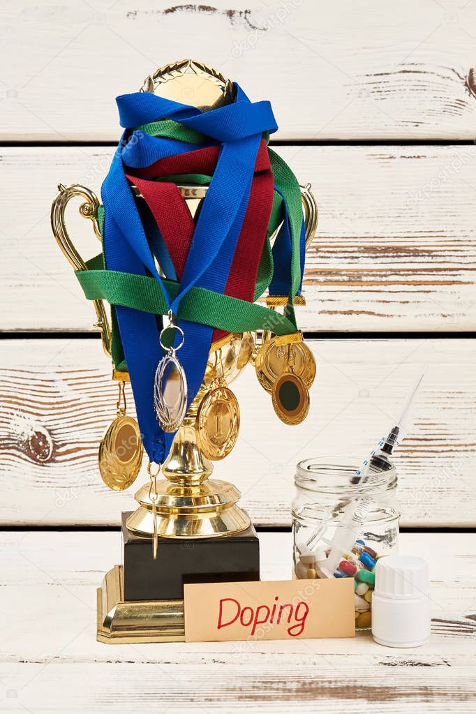 Medals, trophy and doping drugs