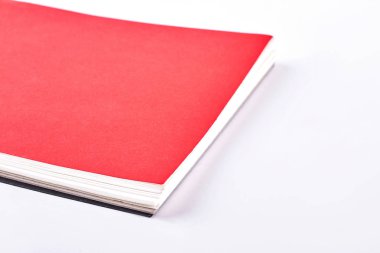 Spiral cilt defter, beyaz arka plan.