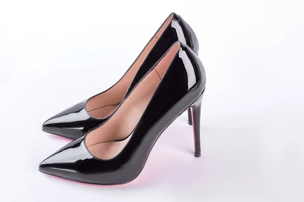 Klasszikus fekete cipő, nő. — Stock Fotó