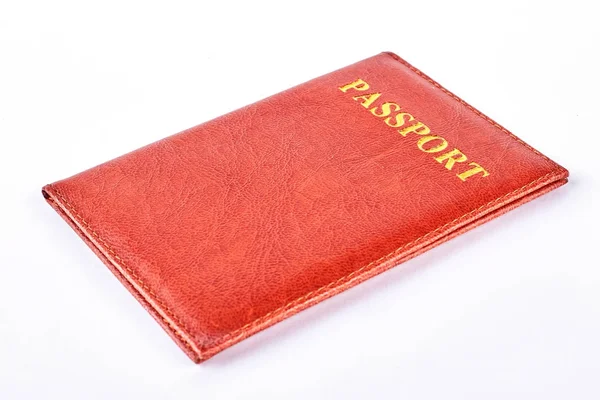 Κόκκινο δερμάτινο κάλυμμα διαβατήριο. — Φωτογραφία Αρχείου