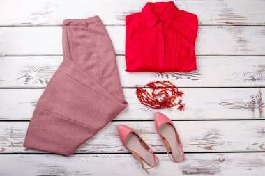 Cabukşalterli, en iyi görünümü bayanlar Moda.