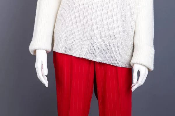 Közelről Női pulóver és nadrág. — Stock Fotó