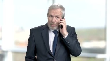 Evet üst düzey iş adamı.