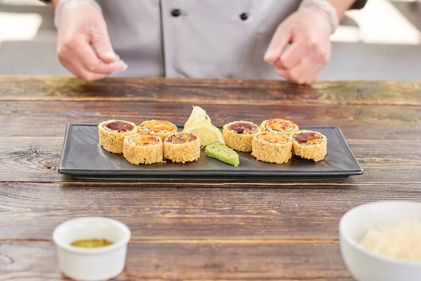 Sushi unagi på träbord. — Stockfoto