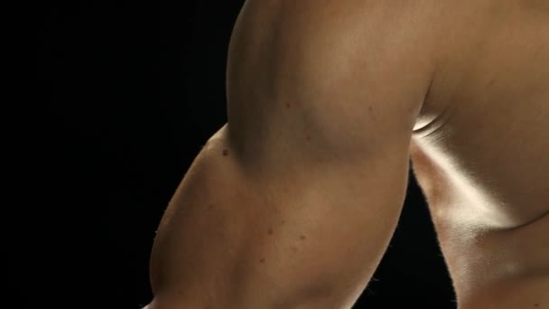 Hautnah Aufbau von Muskeln und Kraft. — Stockvideo