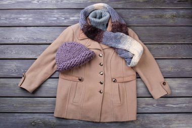 Bayan giyim seti kış.