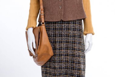 Sıcak kadın giyim beyaz izole arka planda.