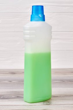Rinser giysi yıkama için plastik şişe.