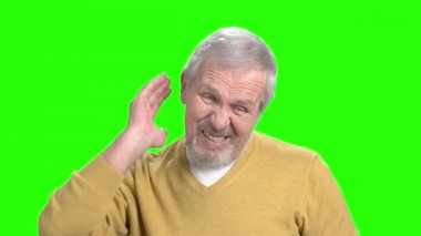 Yaşlı adam çok kötü neckache.