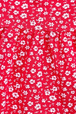 Sevimli küçük çiçek desende.