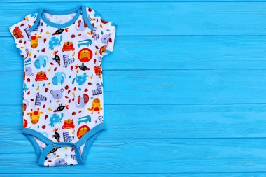 Bebek Bebek romper ve kopya alanı yazdırılan.