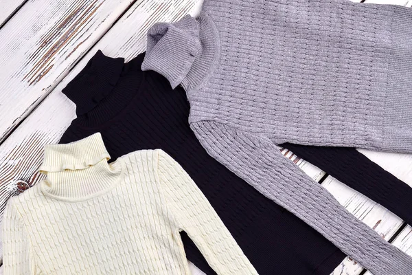 Turtlreneck suéteres de punto ajuste . —  Fotos de Stock