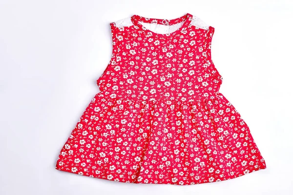 Vestido estampado niña-niña flor roja . —  Fotos de Stock