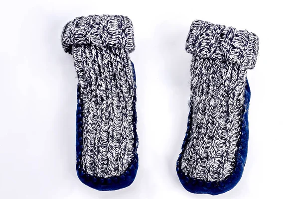 Природные теплые трикотажные носки для детей . — стоковое фото