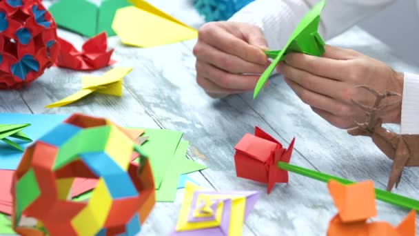 Making paper crane at workshop. — Stock Video