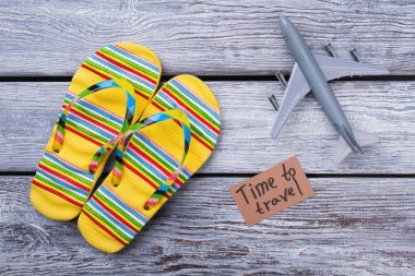 Seyahat, lay düz vakti.