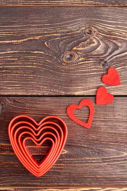 Sevgililer günü kalpleri ile kompozisyon.