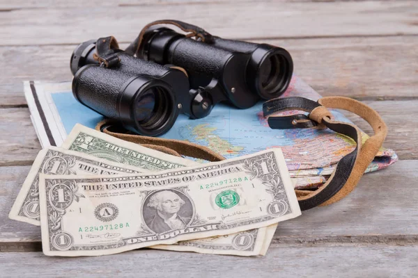 Travel accessories and money. — Stock Photo, Image