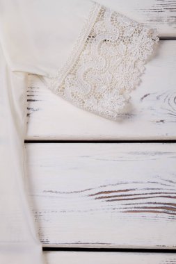 Dantel, kırpılmış görüntü ile kadınların bluz.