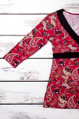 Erkek t-shirt uzun kollu desenli..