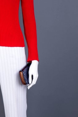 Mavi Lake cüzdan manken.