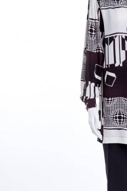 Bayan şifon gömlek, kopya alanı.