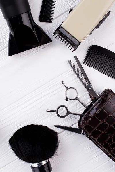 Uppsättning av frisör verktyg och tillbehör. — Stockfoto