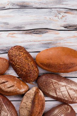 Taze ekmek somunları, üst manzara..