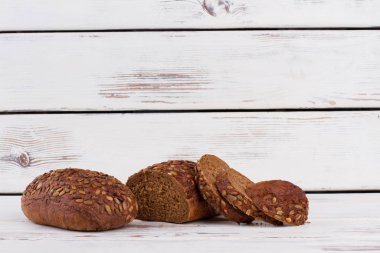 Çavdar ekmeği ve kopyalama alanı.