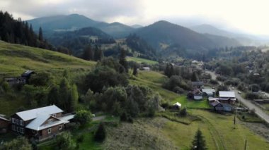Ukrayna Karpatlar Köyü.