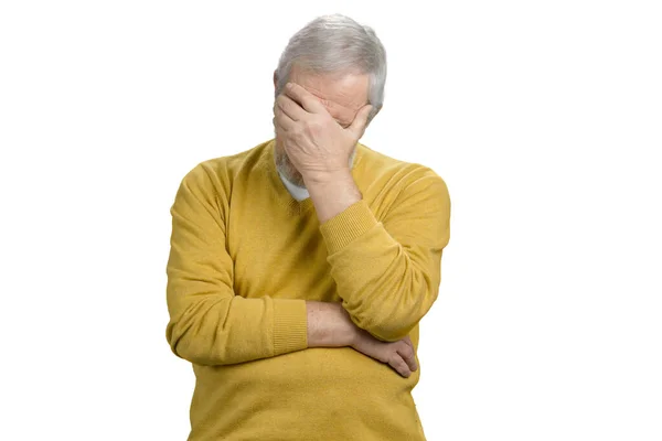 Portrait old grandpa doing facepalm. — Stockfoto