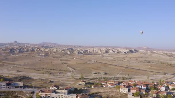 Paysage du village de Goreme un jour d'été. — Video