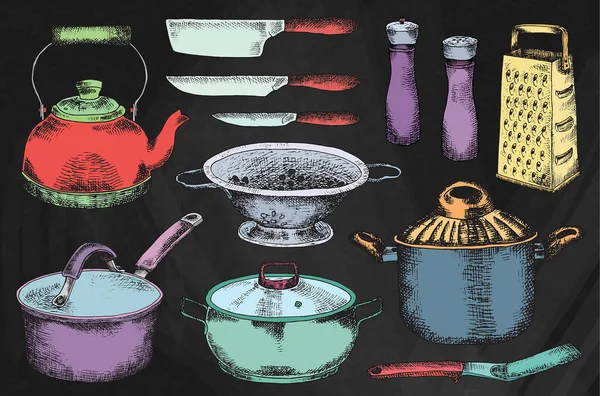 Кухонне приладдя. Красивий посуд та кухонне начиння ілюстрація на фоні крейдяної дошки — стоковий вектор